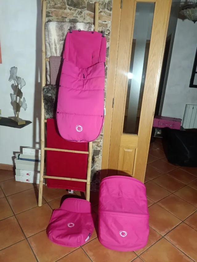 Capota, cubrepies y saco Bugaboo Donkey