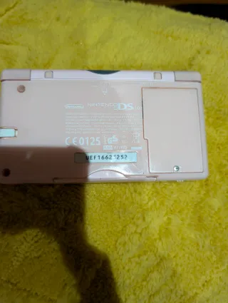 Nintendo DS Lite Rosa con giochi e caricatore