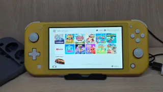 Nintendo Switch Lite Gialla