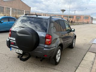 Toyota RAV4 2003