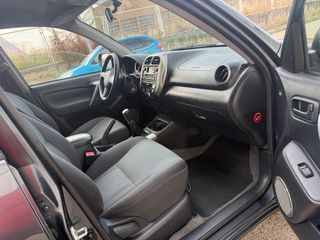 Toyota RAV4 2003