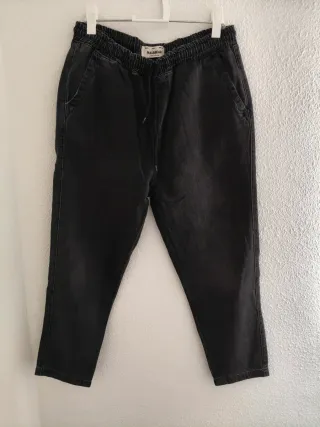 Pantalón vaquero Pull&Bear negro hombre