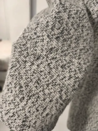 Abrigo parka Stradivarius gris