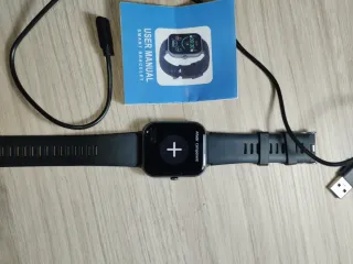 Smatch Smartwatch Negro con Cargador