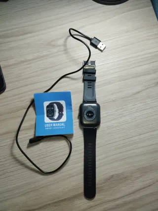 Smatch Smartwatch Negro con Cargador