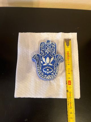 Mano de Fátima escayola pintada a mano