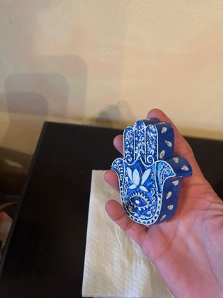 Mano de Fátima escayola pintada a mano