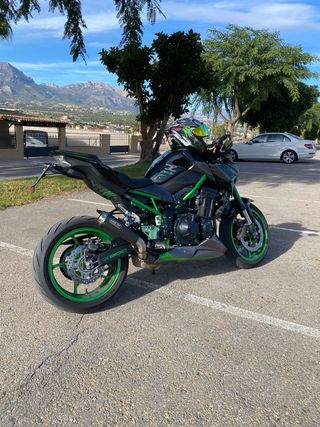 Kawasaki Z900 Verde/Negra. Limitada A2