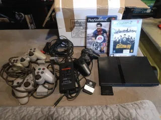 Consola PlayStation 2 Slim + Giochi