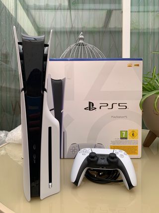 PS5 Slim Lector 1TB Blanca