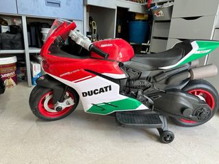 Moto Eléctrica Ducati 12V