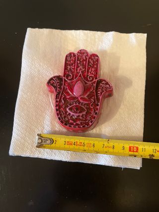 Mano de Fátima pintada a mano