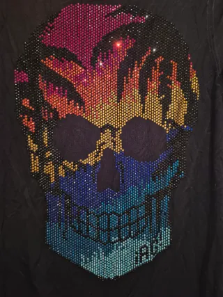 Camiseta Negra Calavera Diamantes