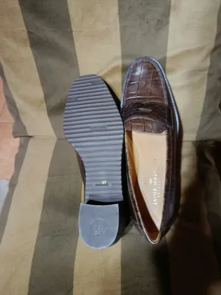 Mocasines Mascaró piel labrada con antifaz