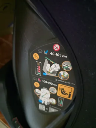 Silla de coche negra