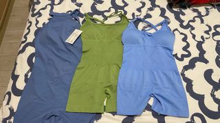 Conjuntos deportivos sin costuras, monos cortos