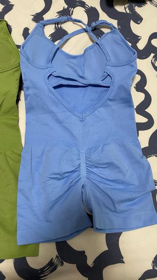 Conjuntos deportivos sin costuras, monos cortos