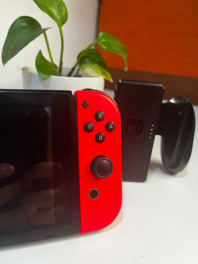 Nintendo Switch V2