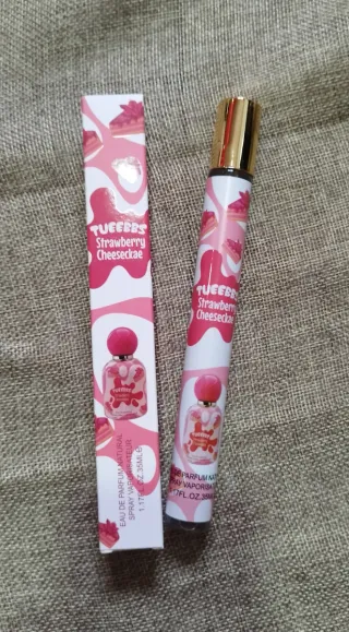 TUEEBB'S Strawberry Cheesecake Perfume