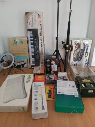 Teclado Electrónico y Wii Fit