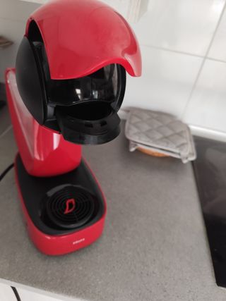 Cafetera Dolce Gusto Krups Roja