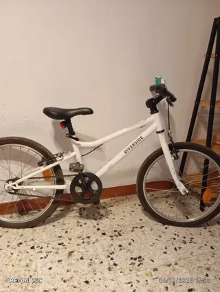 Bicicleta infantil Riverside blanca