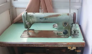 Máquina de coser REFREY 906K-2