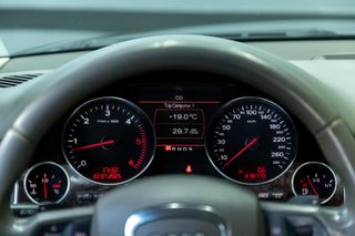 Audi A8 4.2 TDI Quattro (2007)