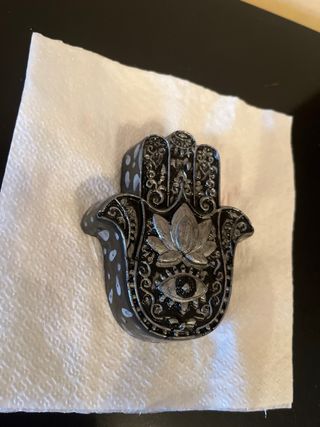 Mano de Fátima escayola pintada a mano