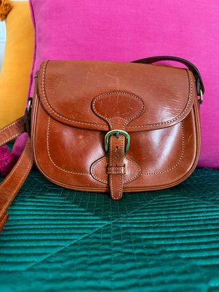 Bolso de piel marrón