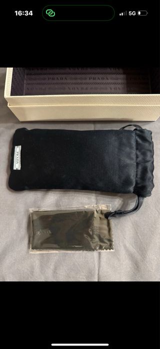 Occhiali da sole neri