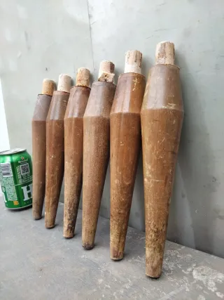 Pata antigua mueble armario madera maciza vintage