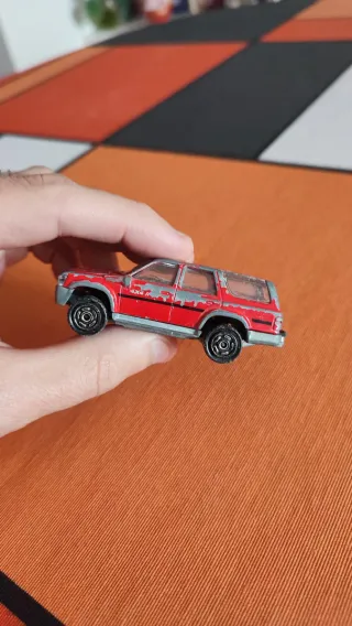 Miniatura Majorette Toyota Runner 1/58