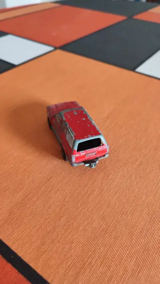 Miniatura Majorette Toyota Runner 1/58