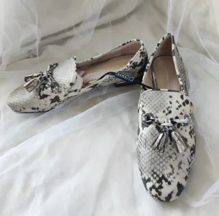 Mocasines Zara Piel Serpiente Talla 37