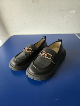 Mocassini donna n.37 neri con fibbia