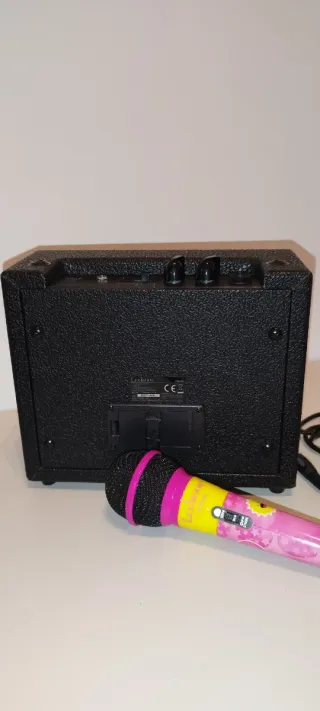 Karaoke Portátil Soy Luna con Micrófono Lexibook