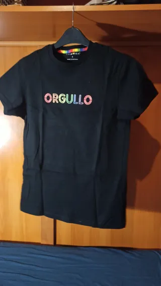 Camiseta Orgullo Primark Talla S