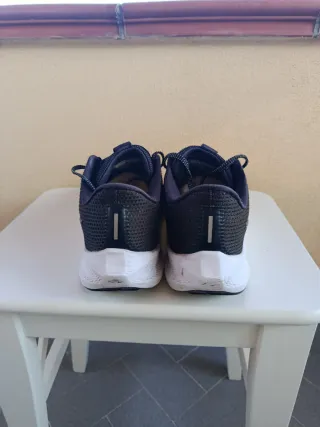 Nike Pegasus 40 Scarpe da Corsa Blu/Bianco