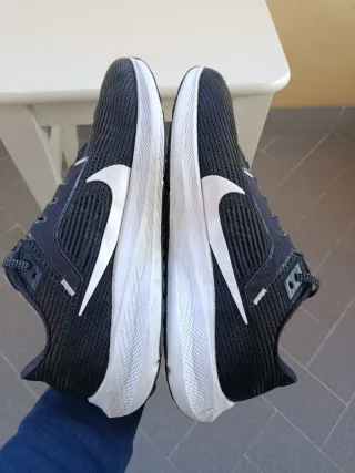 Nike Pegasus 40 Scarpe da Corsa Blu/Bianco