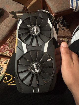 Tarjeta Gráfica ROG STRIX RX570