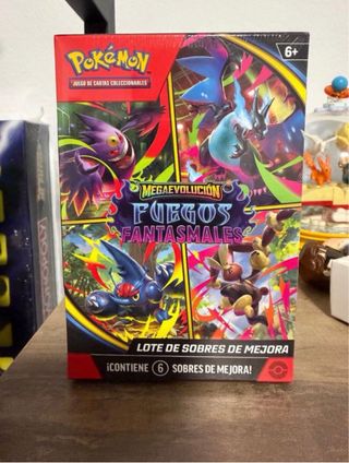 Pokémon TCG: Fuegos Fantasmales Caja