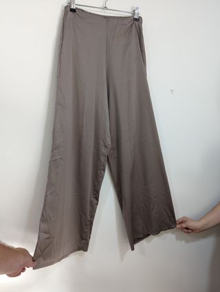 Pantalón Palazzo Zara Gris Satinado Talla S