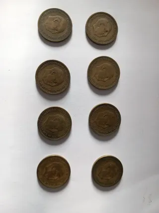 Lote 2,5 Pesetas Franco circuladas.