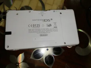 Nintendo DSi Bianca