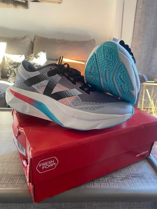 New Balance Fresh Foam V4 Talla 42