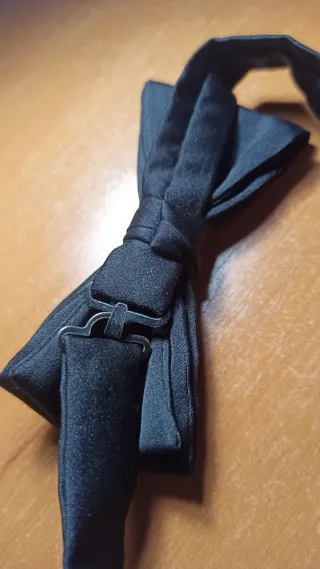 Pajarita Negra Elegante