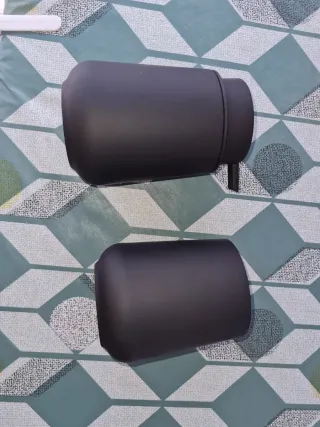 Dispensador jabón y vaso plástico negro