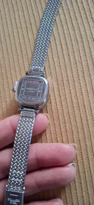 Reloj REBIRTH Negro y Plateado