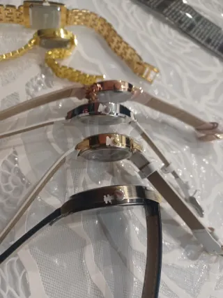 Lotto Orologi Donna Oro, Rosa, Bianco, Nero